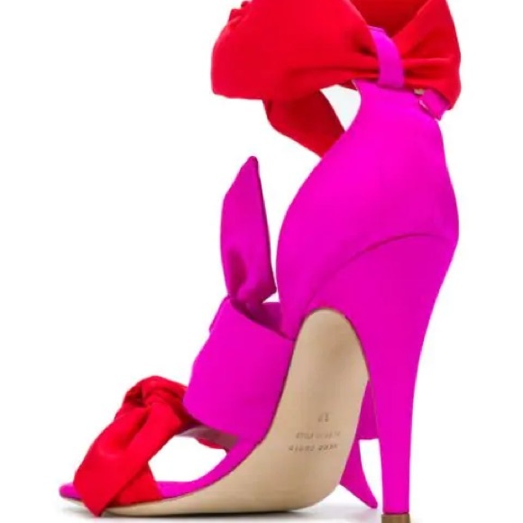 Gia Couture Bow Tie Sandals In Pink - Picture 3 of 5